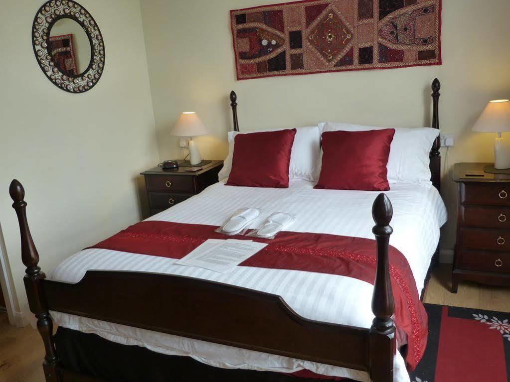 Готель Oaklands House - Adults Only Brading Екстер'єр фото