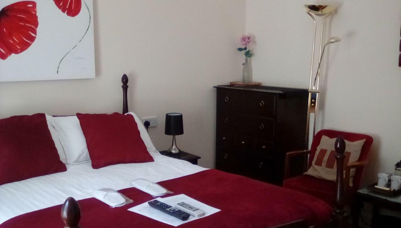 Готель Oaklands House - Adults Only Brading Екстер'єр фото